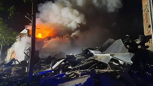 Harkiv'de 3 bölgeye saldırı: 10 ölü, 17 yaralı