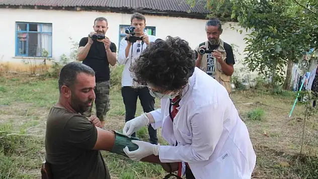 Mevsimlik fındık işçilerine kamp alanında sağlık