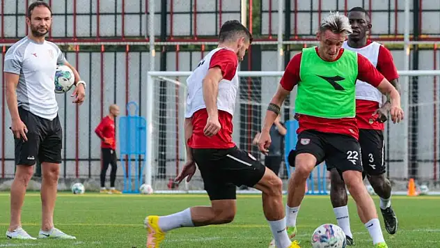 1. Lig'in en pahalı kadroları karşı karşıya gelecek