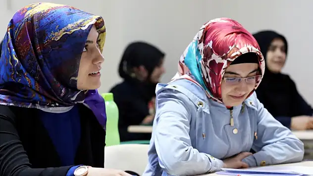 Diyanet Bursları 2. Kabul Dönemi başvuruları başladı