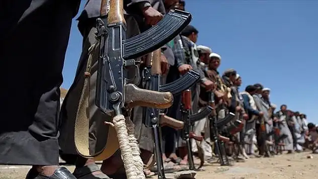 Husilerin saldırılarında 13 asker öldü