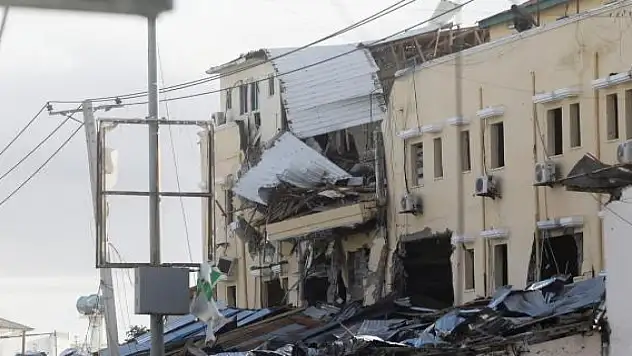 Somali'de otele saldırı: Çatışmalarda 20 kişi öldü