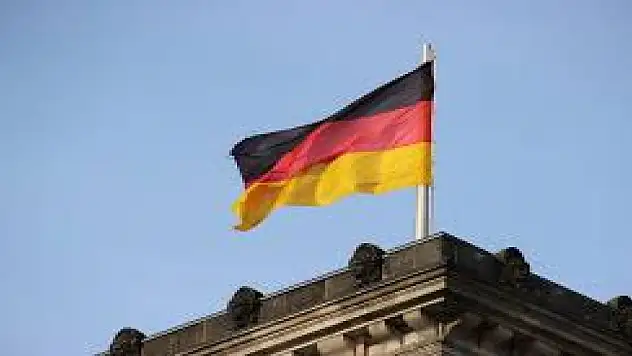 Almanya'da Scholz'a anket şoku: Yüzde 62'si memnun değil