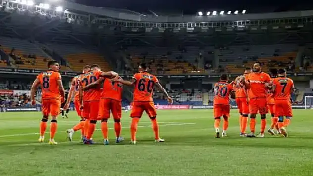 Başakşehir, Kayserispor'a şans tanımadı!