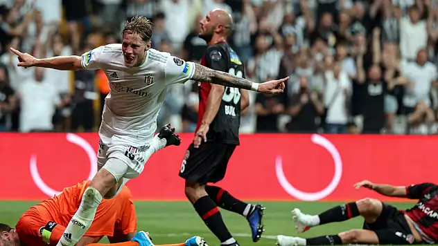 Beşiktaş farklı galibiyetle 3 puan aldı