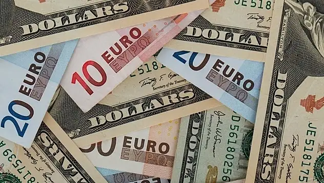 Serbest piyasada döviz açılış fiyatları... Dolar, avro kaç lira?