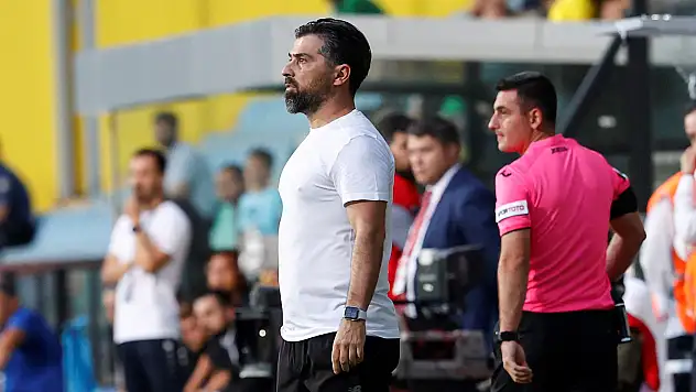 Konyaspor teknik direktörü İlhan Palut, 'Daha efektif olmalıyız'