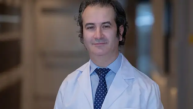 'Ameliyatsız damar yumağı tedavisinde risk azalıyor'