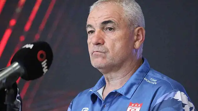 Rıza Çalımbay: 'Hedefimiz gruplara kalmak'