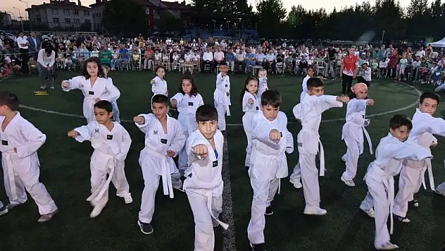 Karatay Yaz Spor Okulları'nda görkemli kapanış