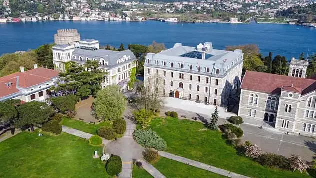 Boğaziçi Üniversitesi 17 öğretim üyesi alacak