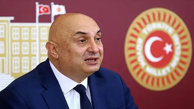İmam Hatiplileri hedef alan Gülşen'e CHP'den destek geldi