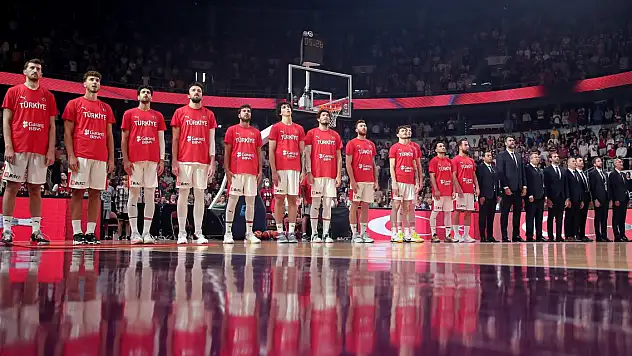 A Milli Erkek Basketbol Takımı, Letonya'ya mağlup oldu