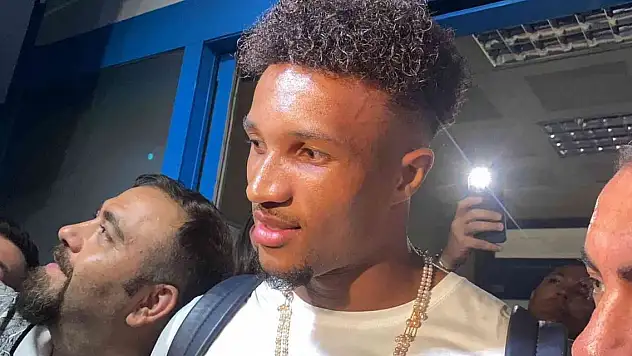 Jean-Philippe Gbamin Trabzon'a geldi