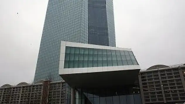 ECB faiz oranlarını değiştirmedi