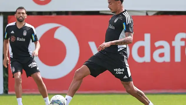 Beşiktaş'ta Dele Alli takımla ilk idmanına çıktı