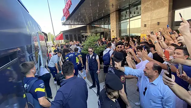 Fenerbahçe kafilesi Eskişehir'de