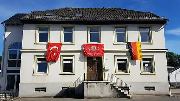 Mevlana Camii'ne ırkçı tehdit mektubu: 'Siz Türklerin hepsini öldüreceğiz'