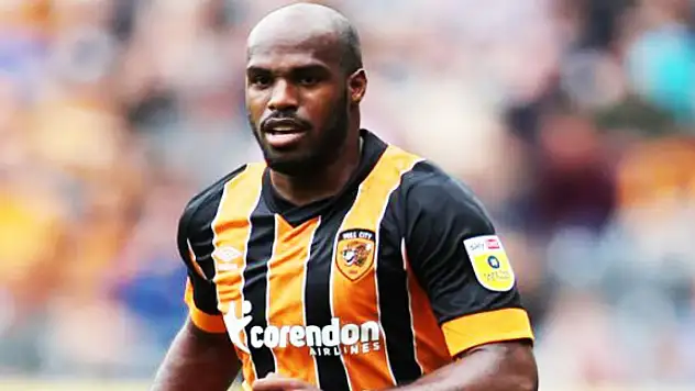 Estupinan Hull City'nin gözdesi oldu