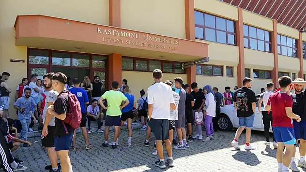 220 kişilik kontenjana girebilmek için kıyasıya yarıştılar