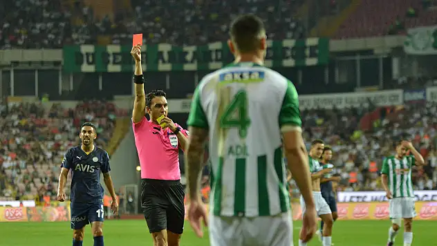 Süper Lig'de ilk 4 haftada 7 takım kızardı