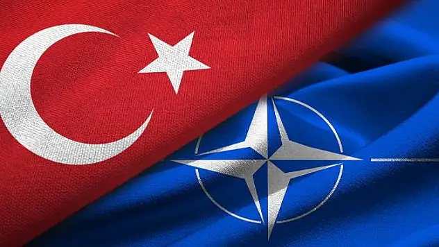 NATO sildiği 'Türkiye' mesajını yeniden paylaştı
