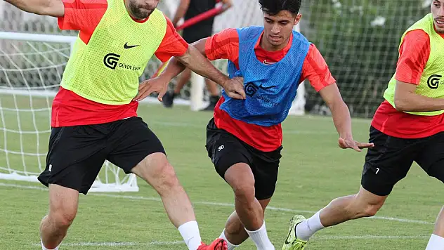 Antalyaspor'da Ömer Toprak ve Ndao, Kasımpaşa maçında yok