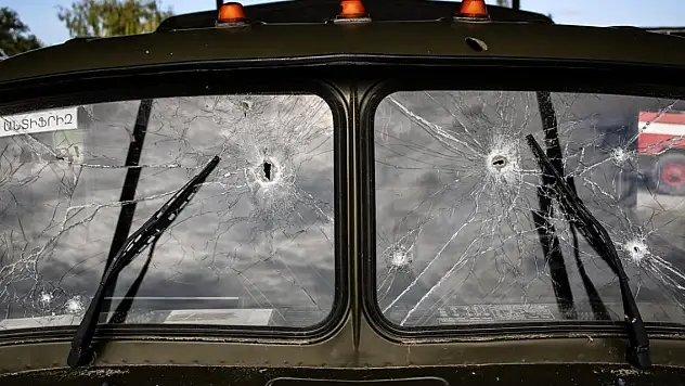 Ermenistan askerleri Karabağ'daki Azerbaycan mevzilerine ateş açtı