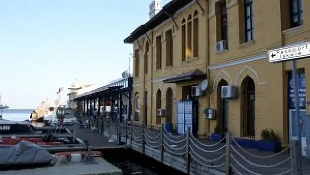 İzmir'de denizde ceset bulundu