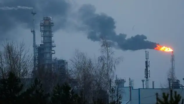 Rusya'nın petrol ve doğal gaz üretimi bu yıl azalacak