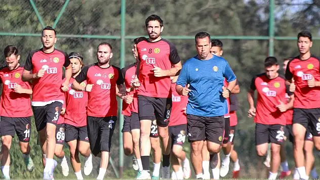 Eskişehirspor, 1922 Konyaspor maçına hazırlanıyor