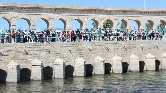 Öğrenciler Beyşehir'i gezdi