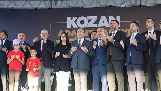 Bozdağ: Birkaç dosyayı gündem yapıp hakim ve savcıları hedef gösterenleri kınıyorum