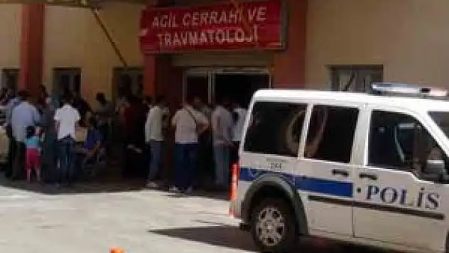 Batman'da maytap parmak koparttı