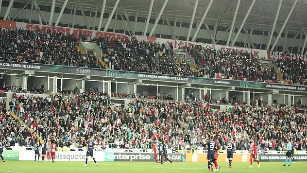 Sivasspor-İstanbulspor maçının biletleri satışta