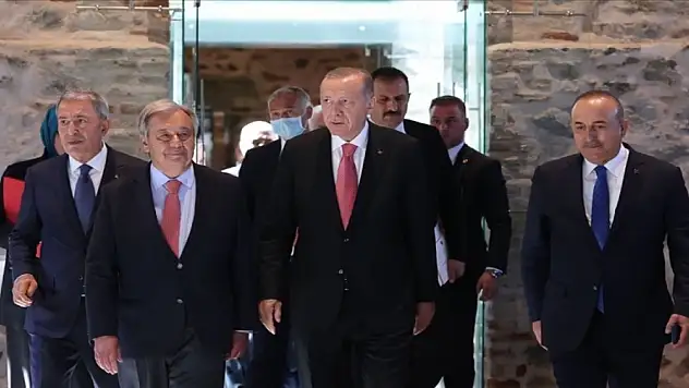 Fransız Le Monde gazetesi: Erdoğan büyük bir arabulucu