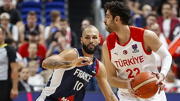 12 Dev Adam'dan acı veda