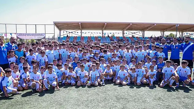 79 bin genç tatilde sporla buluştu