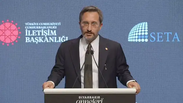 Fahrettin Altun: Kimi siyasetçilerin terör örgütüne karşı milli duruşları yok