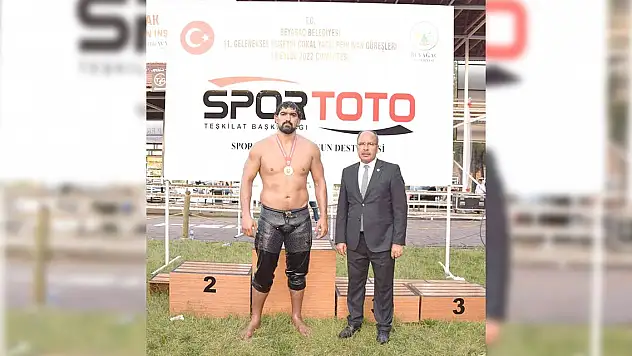 Beyşehirli Başpehlivana tebrik