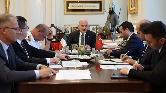 Bakan Soylu, İtalyan mevkidaşı Lamorgese ile görüştü