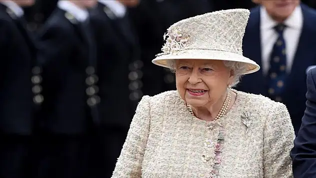 İngiltere Kraliçesi II. Elizabeth'in ölüm nedeni 'yaşlılık'