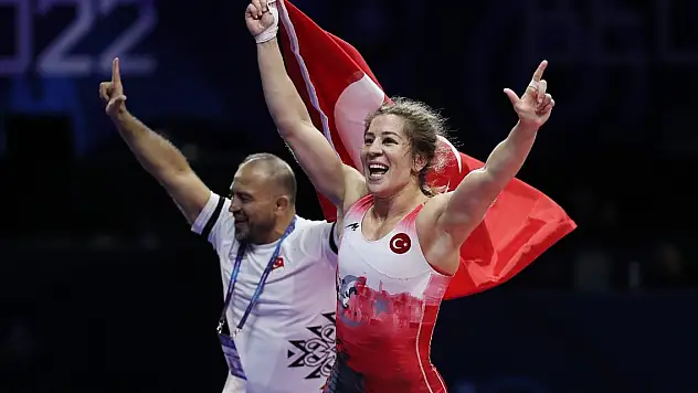 Yasemin Adar Yiğit: Türk kadınının gücünü göstermeye çalışıyorum