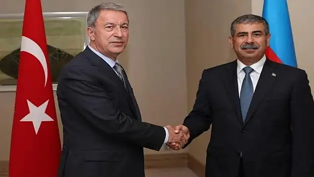 Bakan Akar, Azerbaycanlı mevkidaşı ile görüştü