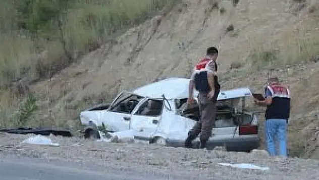 Adana'da trafik kazası: 2 ölü, 5 yaralı