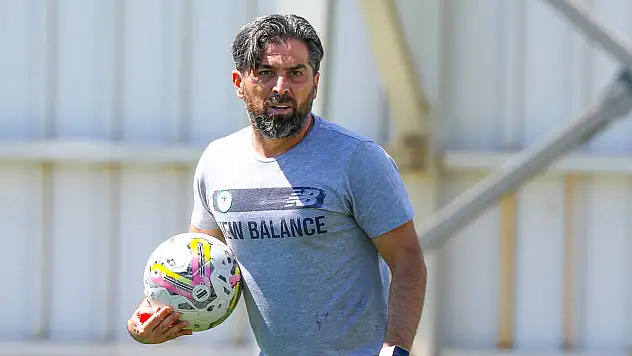 İlhan Palut'tan ilk 11 kararı!