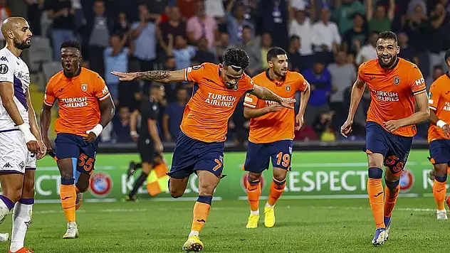 Medipol Başakşehir liderliğini sürdürdü