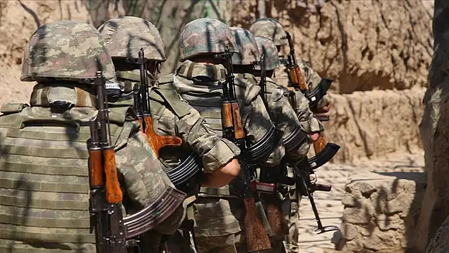 Azerbaycan'ın şehit sayısı 77'ye çıktı