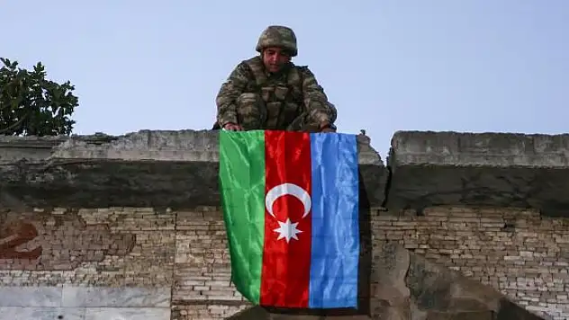 Azerbaycan'ın şehit sayısı 80'e yükseldi