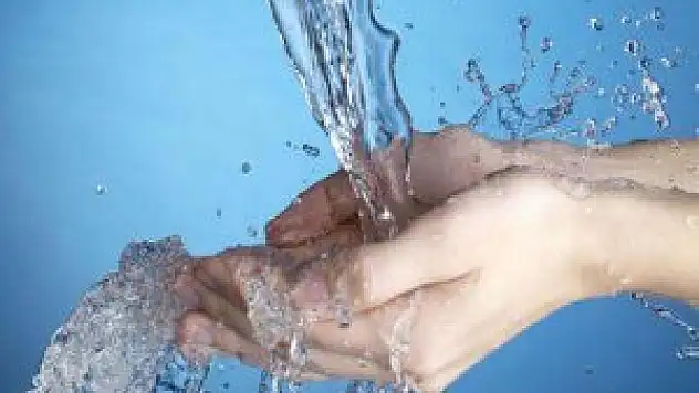 Vücudun susuz kalması, beyin kanaması riskini artırıyor